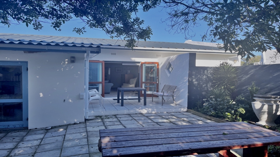 4 Bedroom Property for Sale in Arniston Western Cape